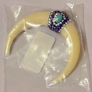 Gorgeous necklace pendant without chain